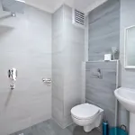 Safak Hotel *